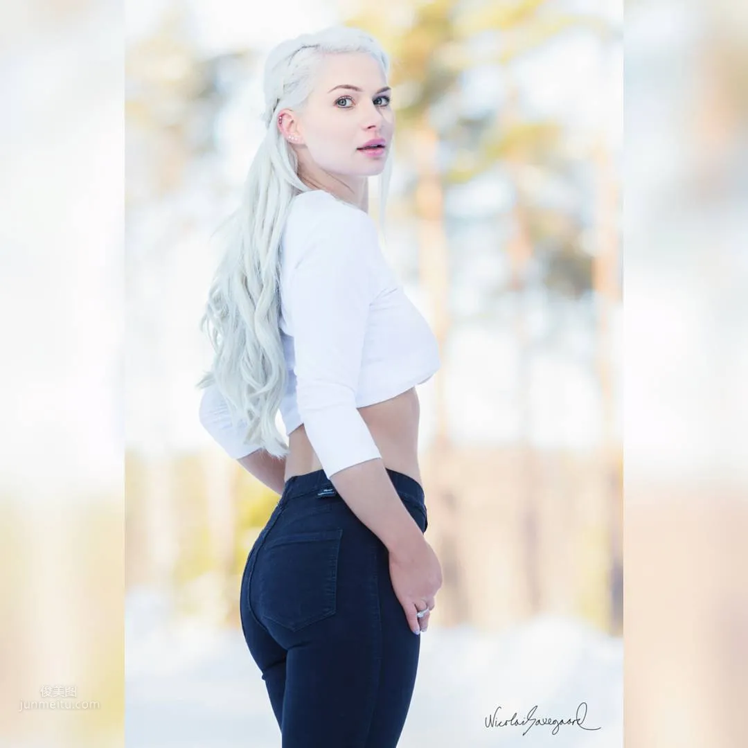 Amalie Helene photo 2