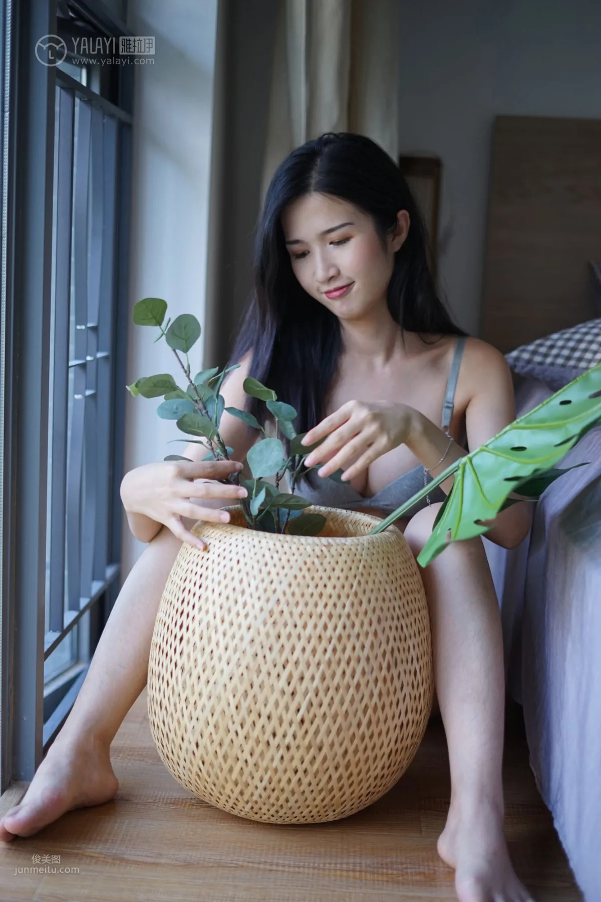 [YALAYI] 2019.03.25 No.096 Gray Fading to White Ta Ta photo 27