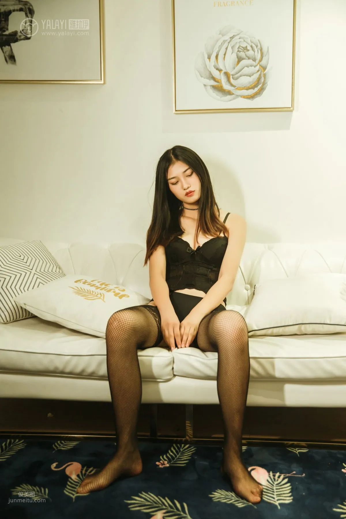 [YALAYI] 2018.11.28 No.132 When I Look at You, He Feng photo 47