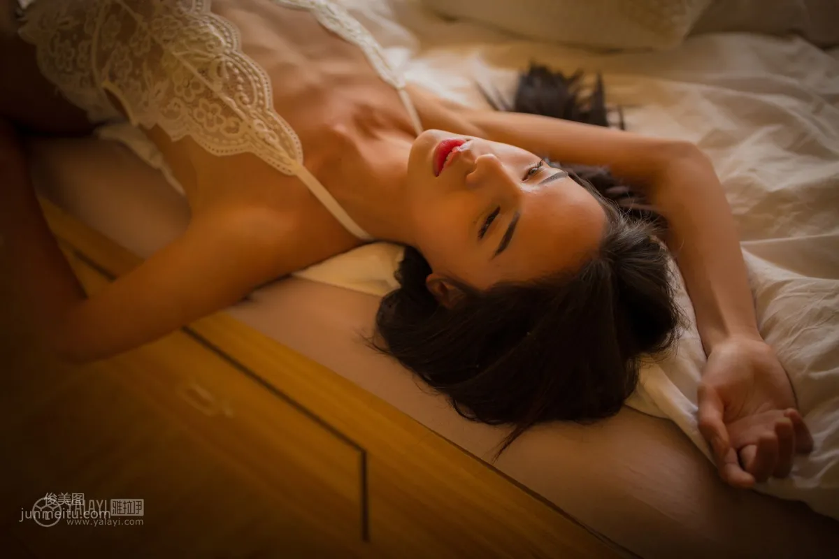 [YALAYI] 2018.12.12 No.142 Infatuated Lover, Regina photo 17