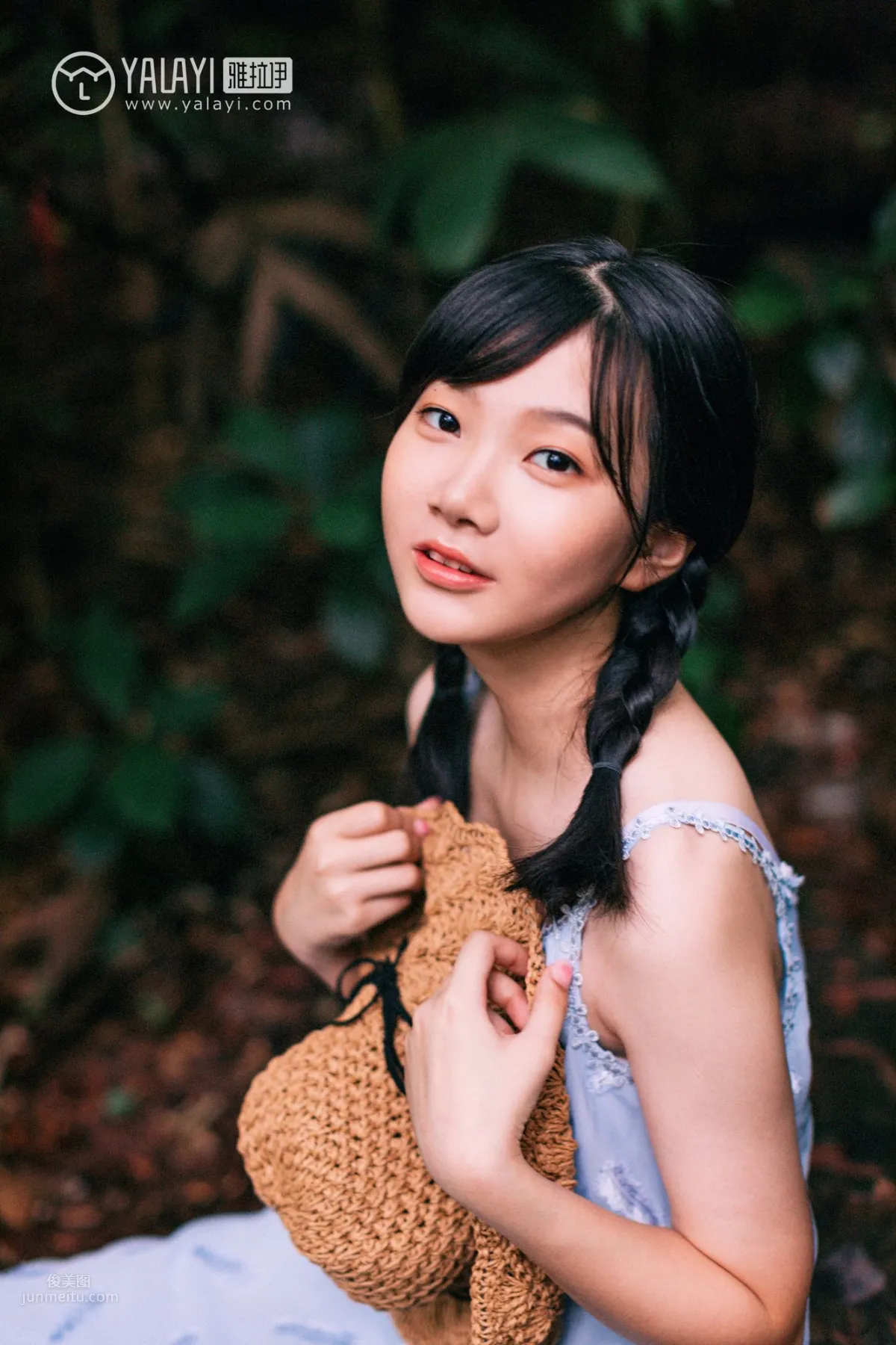 [YALAYI雅拉伊] 2019.02.28 No.082 綠喜青花 Doubleyu 6