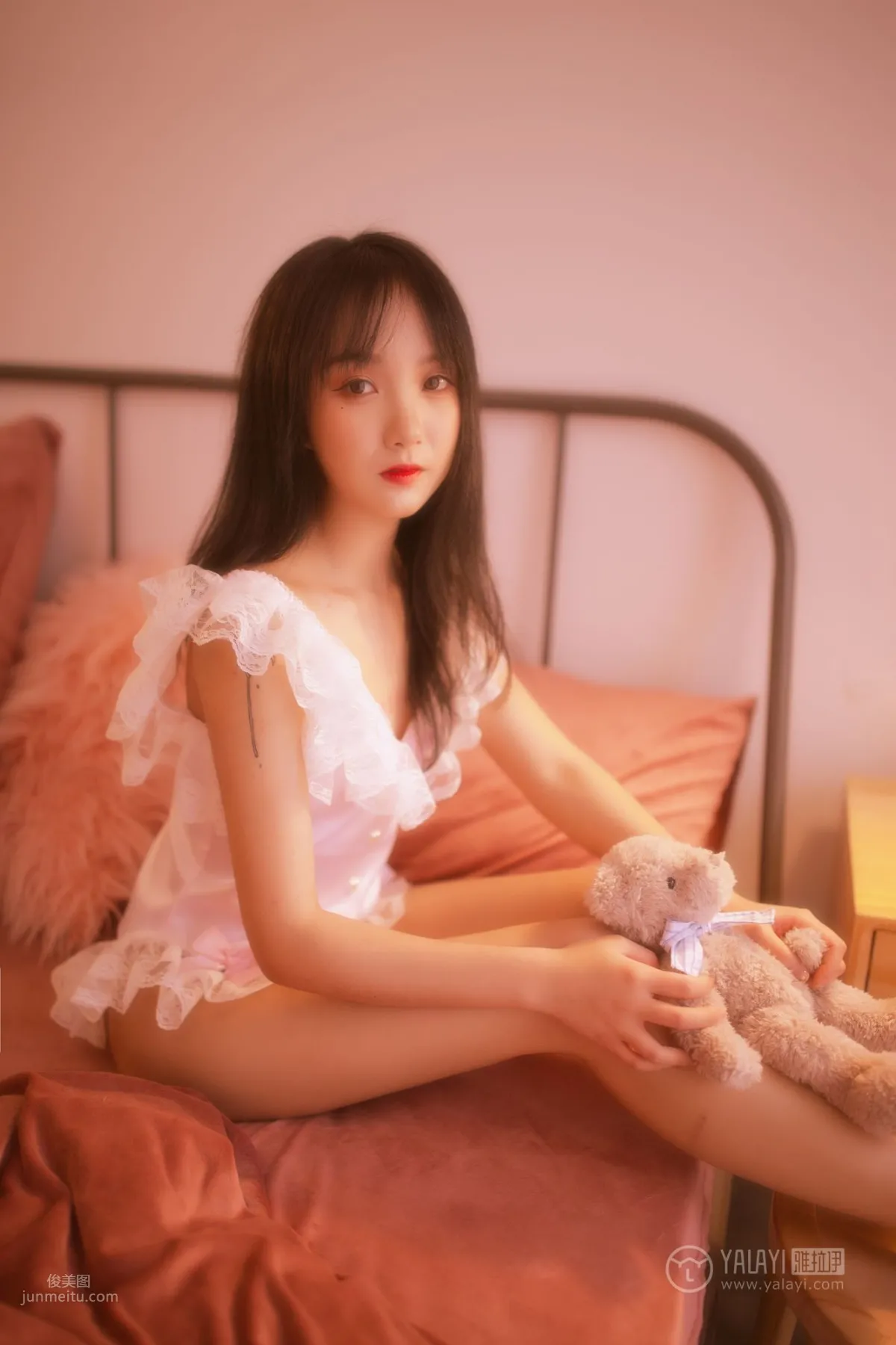 [YALAYI雅拉伊] 2019.01.04 No.160 薄紗少女 夏夏 24