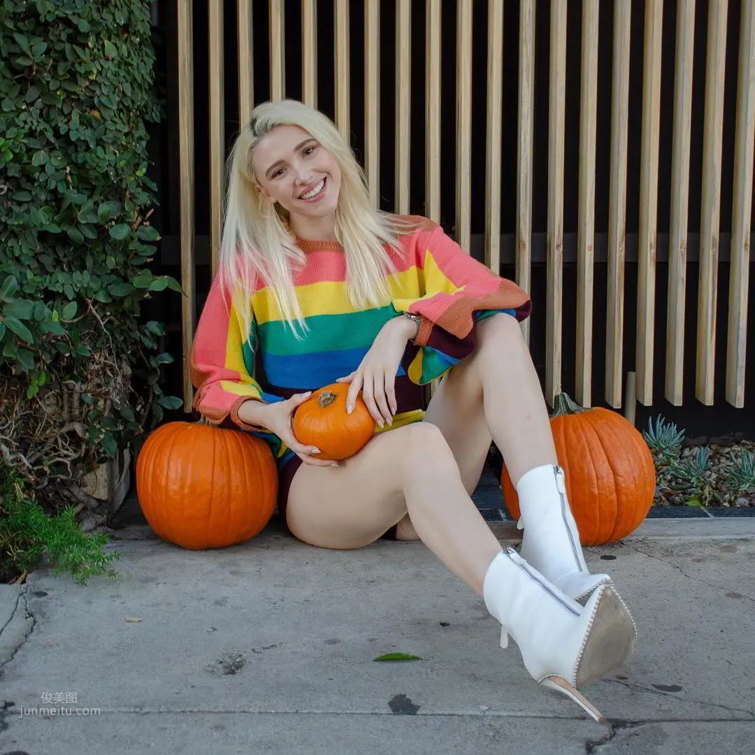 Emilee Ann Miller- TB變辣妹 14