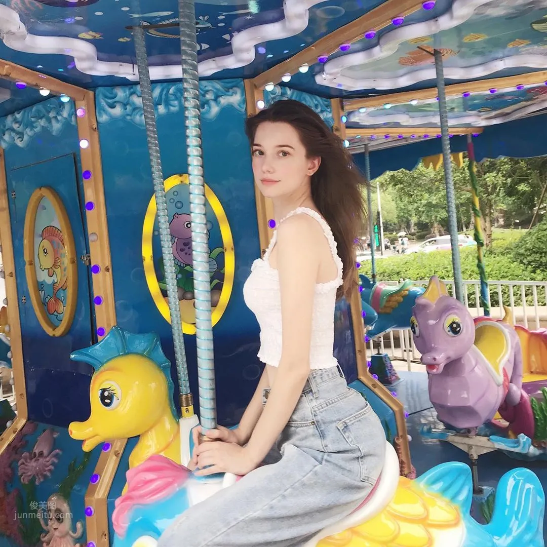 Anastasia Cebulska- 性感内衣辣照讓網友打100分！ 34
