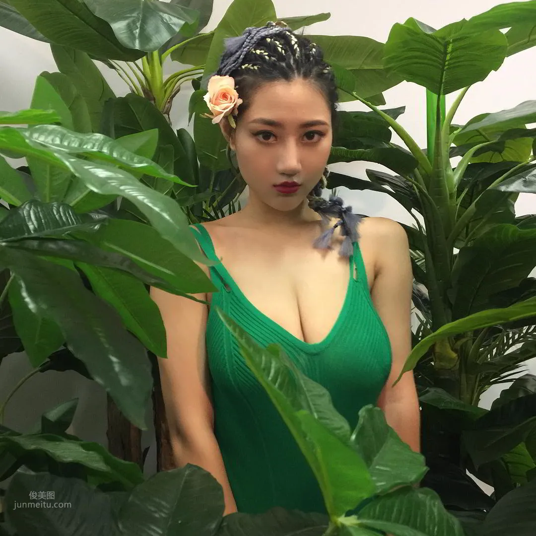 Weng Chenlu: Cassy Luu photo 27