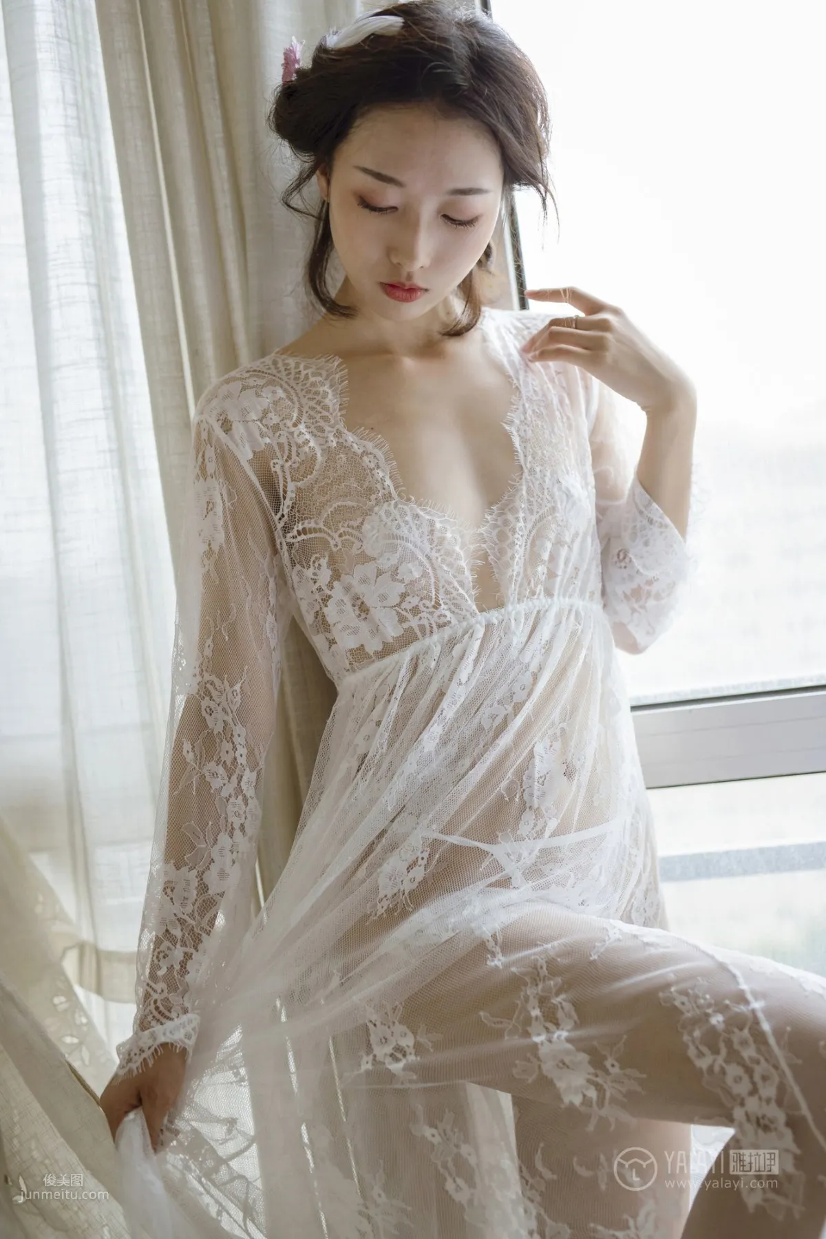 [YALAYI雅拉伊] 2019.01.07 No.161 隐隐的柔情 佳佳 33