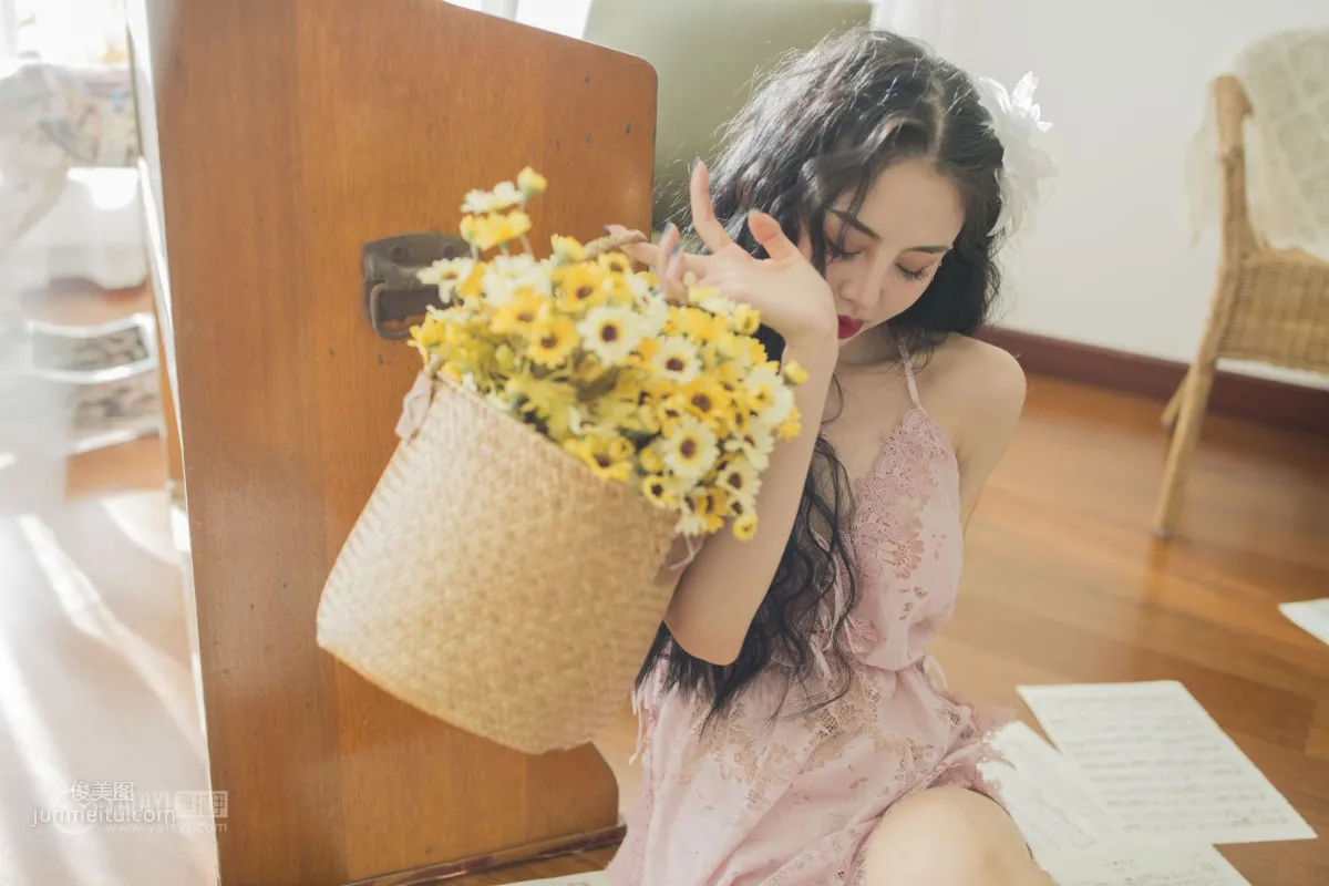 [YALAYI] 2018.12.24 No.150 Orange Warm Sunflower, Liang Er photo 19