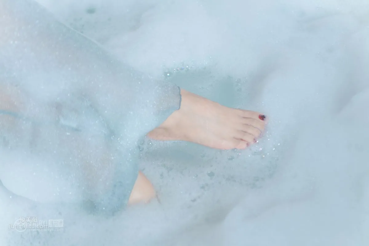 [YALAYI] 2018.12.14 No.144 Wet in Bath, Nothing on, Yan Ran photo 21