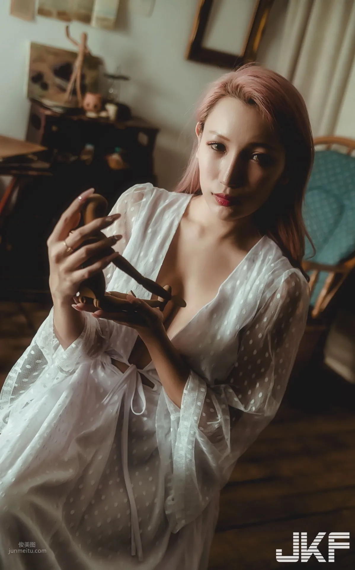 coco美术老师的34G「颜色美胸」期待下次开人体素描课！_17