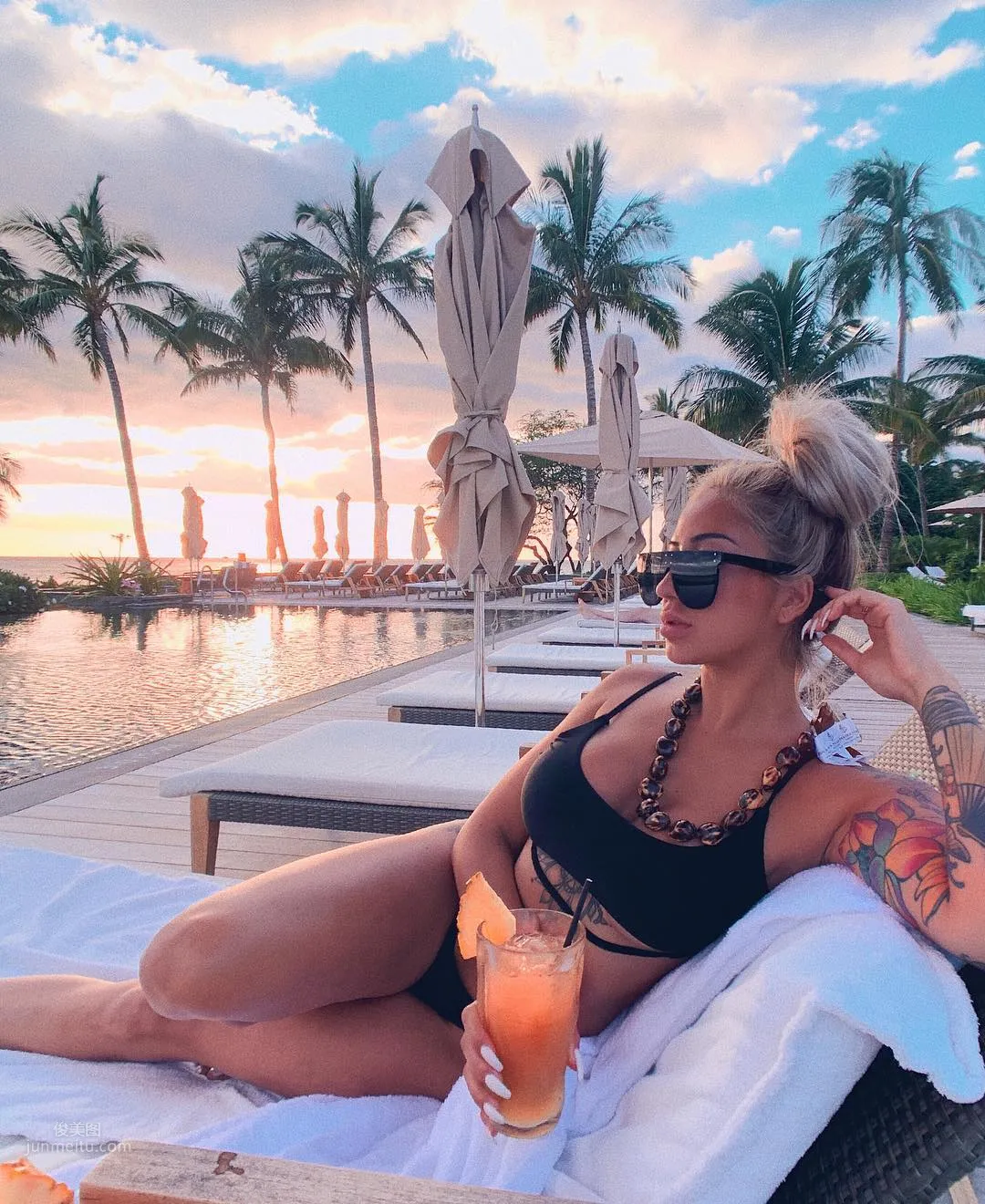 Allison Holloway, Tattoo Girl Wild and Bold photo 32