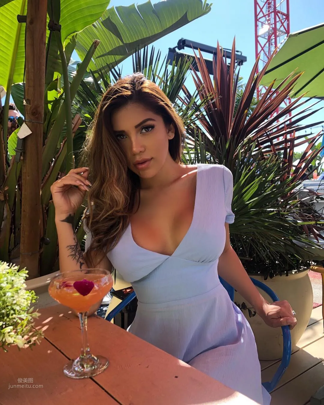Alyshia Barragan Colombian and Mexican Mixed Heritage photo 9