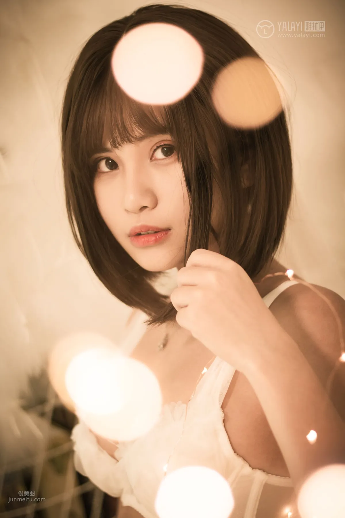 [YALAYI] 2019.04.09 Vol.289 White Feather Beauty photo 8