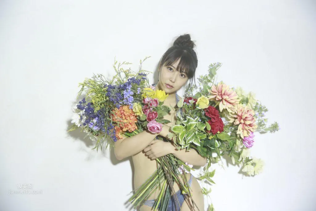 白間美瑠- FLASH, Young Jump, Weekly Playboy, 2019 18