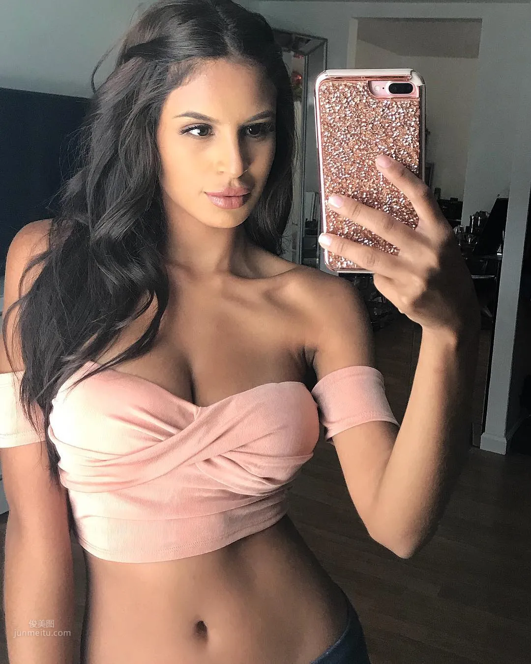 Brianna Gonva- 墨西哥辣妹时尚美图_12