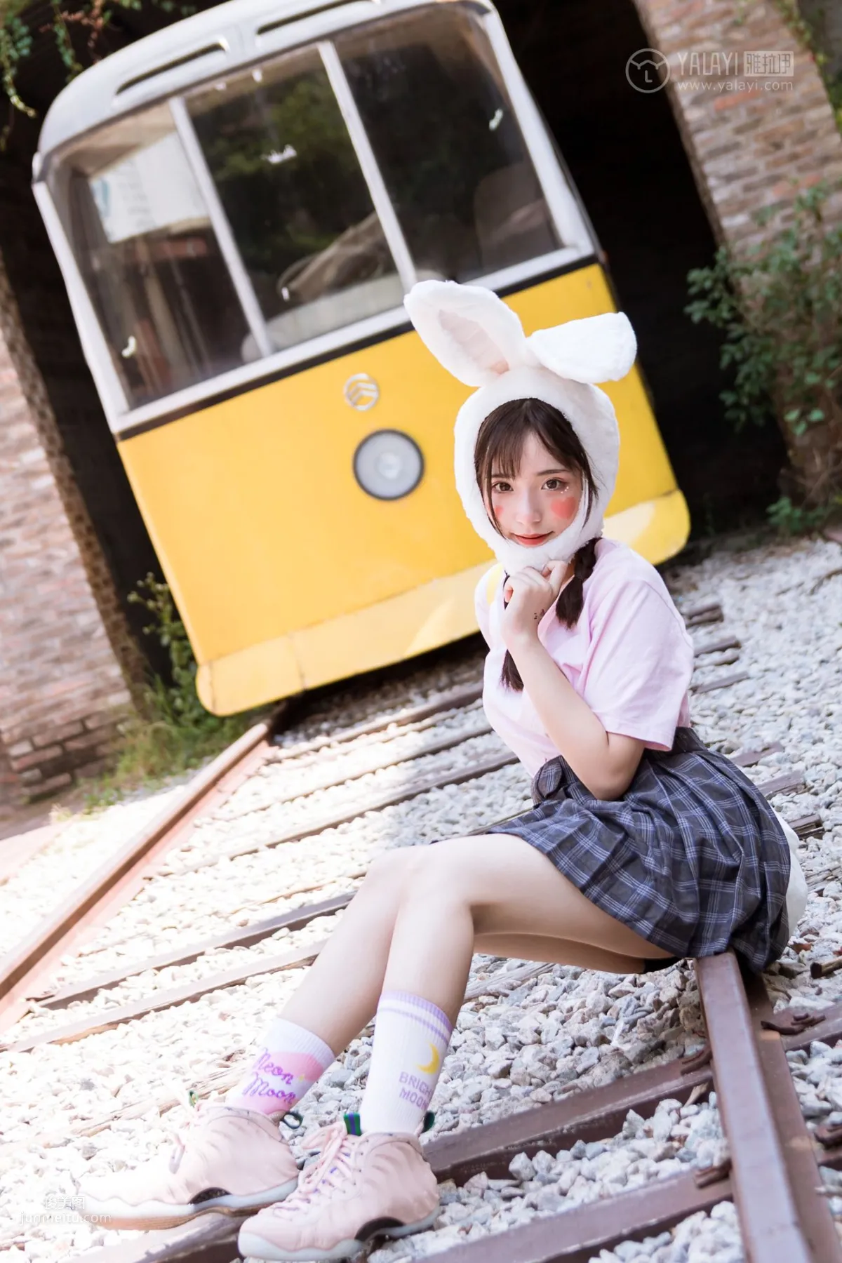[YALAYI] 2019.04.20 No.251 Good Little Bunny, A Cheng photo 16