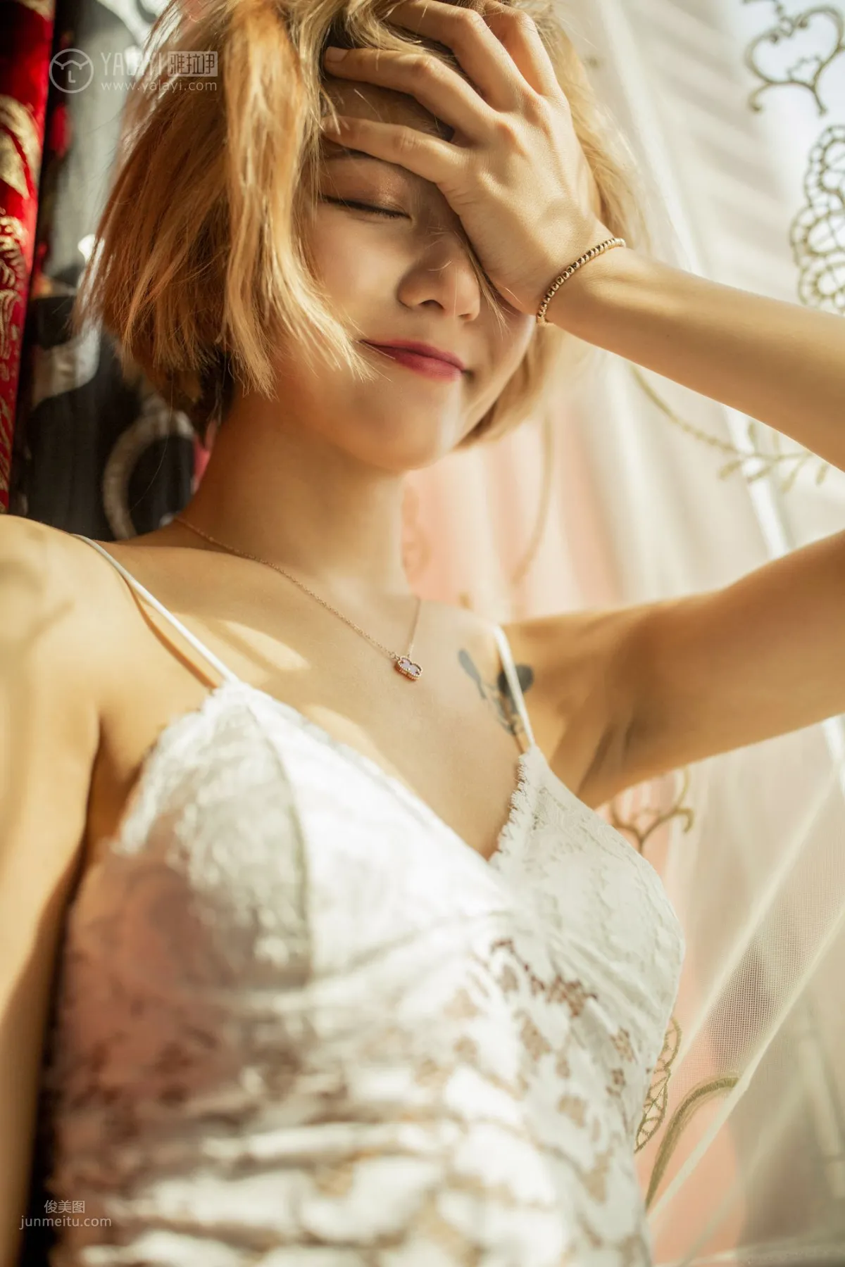 [YALAYI] 2019.06.06 No.300 A Smile Worth a Thousand Gold, Mi Qi photo 23