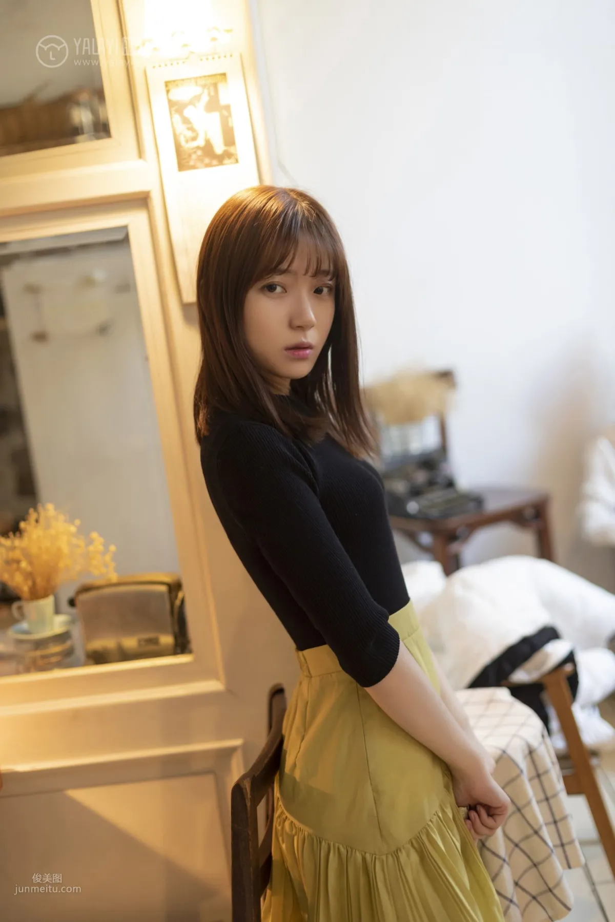 [YALAYI] 2019.05.02 No.265 Old Love Liu Kaixin photo 26