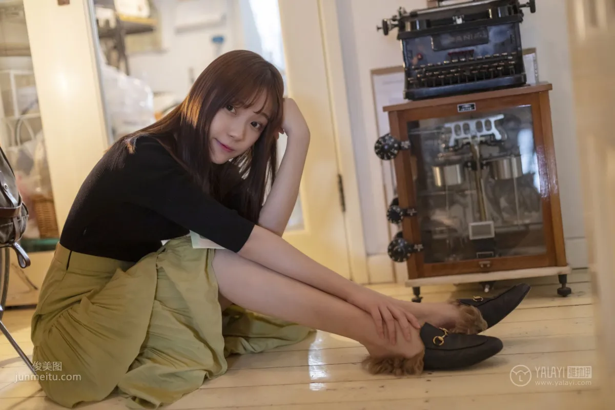 [YALAYI] 2019.05.02 No.265 Old Love Liu Kaixin photo 42