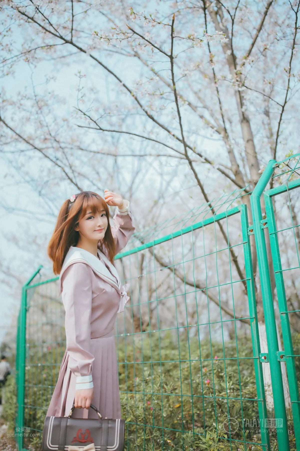 [YALAYI雅拉伊] 2019.04.15 No.246 樱花樱花想见你 团团_16