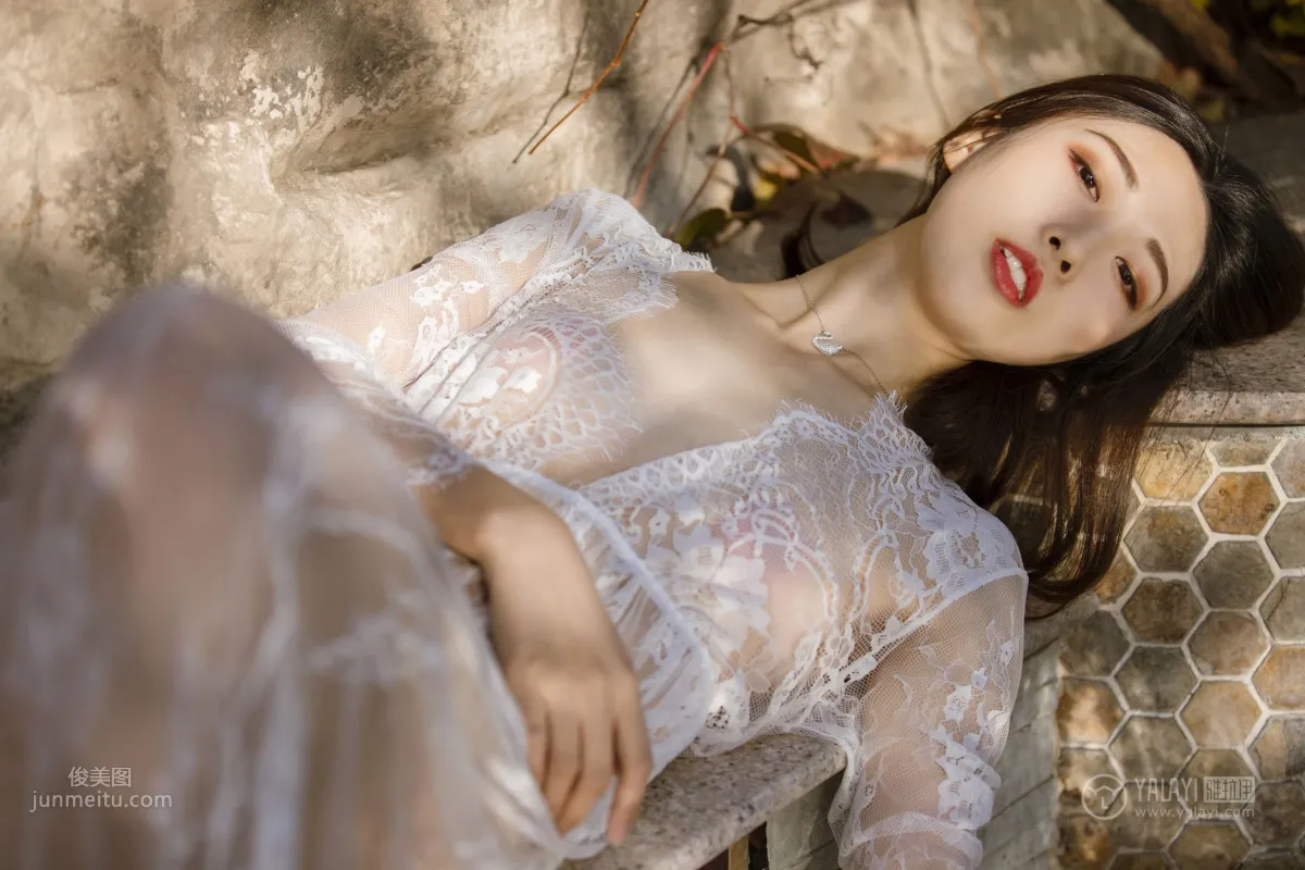[YALAYI雅拉伊] 2019.08.9 No.161 隐隐的柔情 佳佳 5