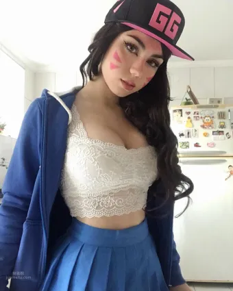 Maria Fernanda- 巴西妖媚Coser美圖