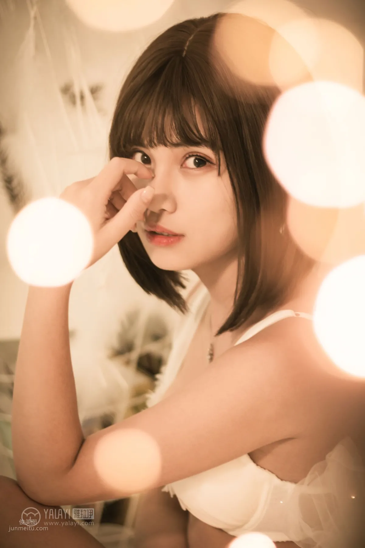 [YALAYI] 2019.04.09 Vol.289 White Feather Beauty photo 9
