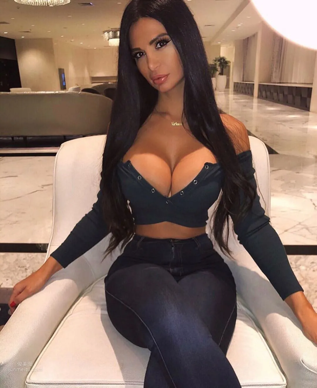 Eriana Blanco - Ice Queen Beauty with Caramel Skin and Barbie Body, Hellishly Hot photo 13