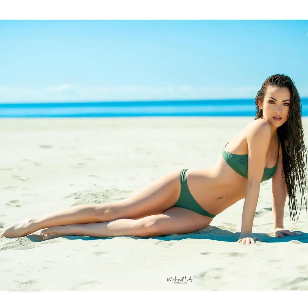 Erica Nagashima - Japanese-American Mixed Caramel Sweetheart photo 20