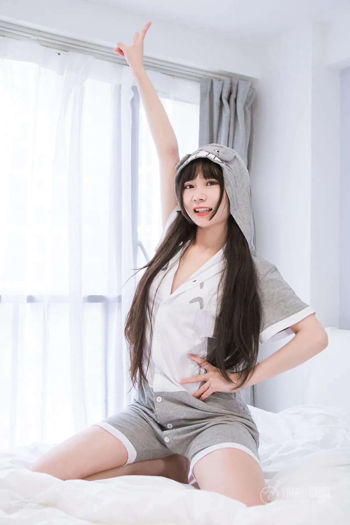 [YALAYI] 2019.03.02 No.201 Totoro Pajamas Xiao Liu photo 11