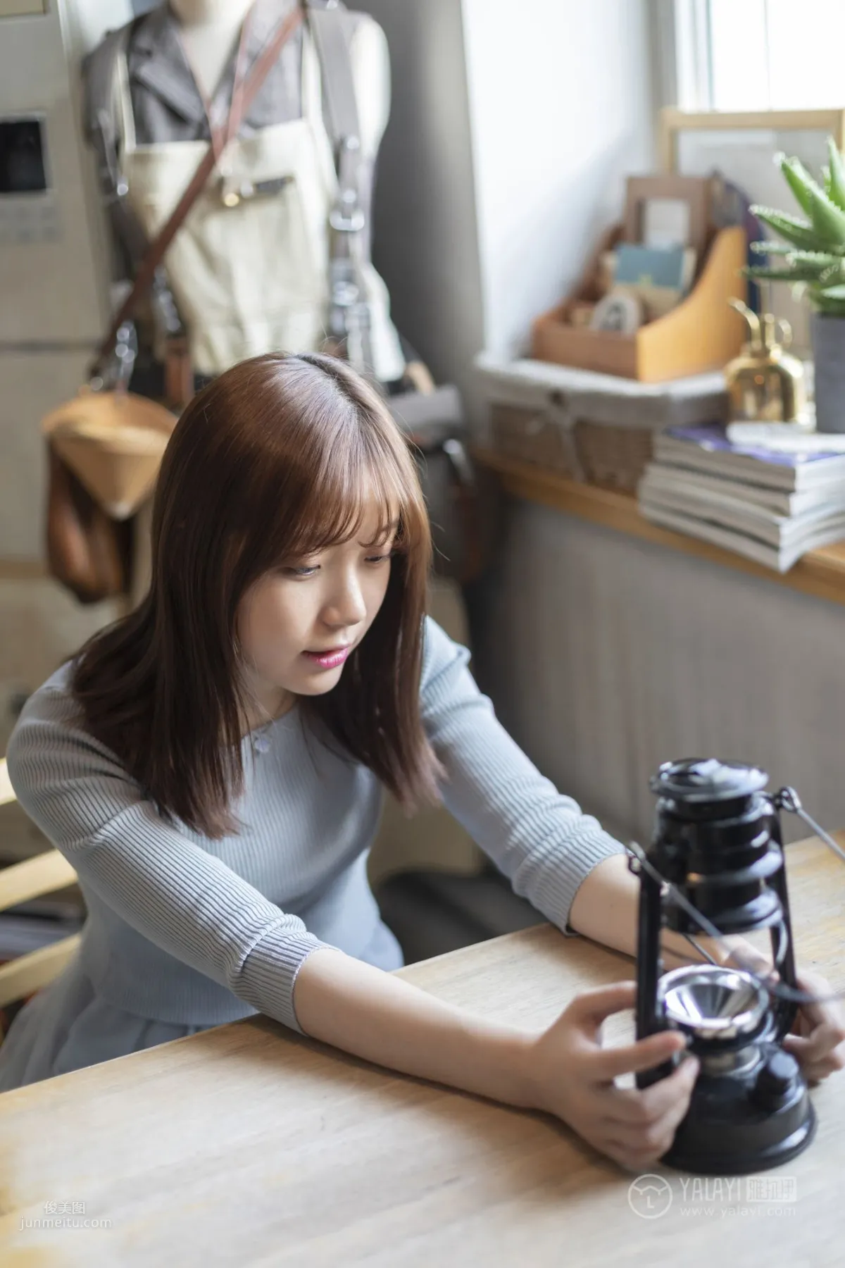 [YALAYI] 2019.04.19 No.249 Watching You Play Liu Kaixin photo 25