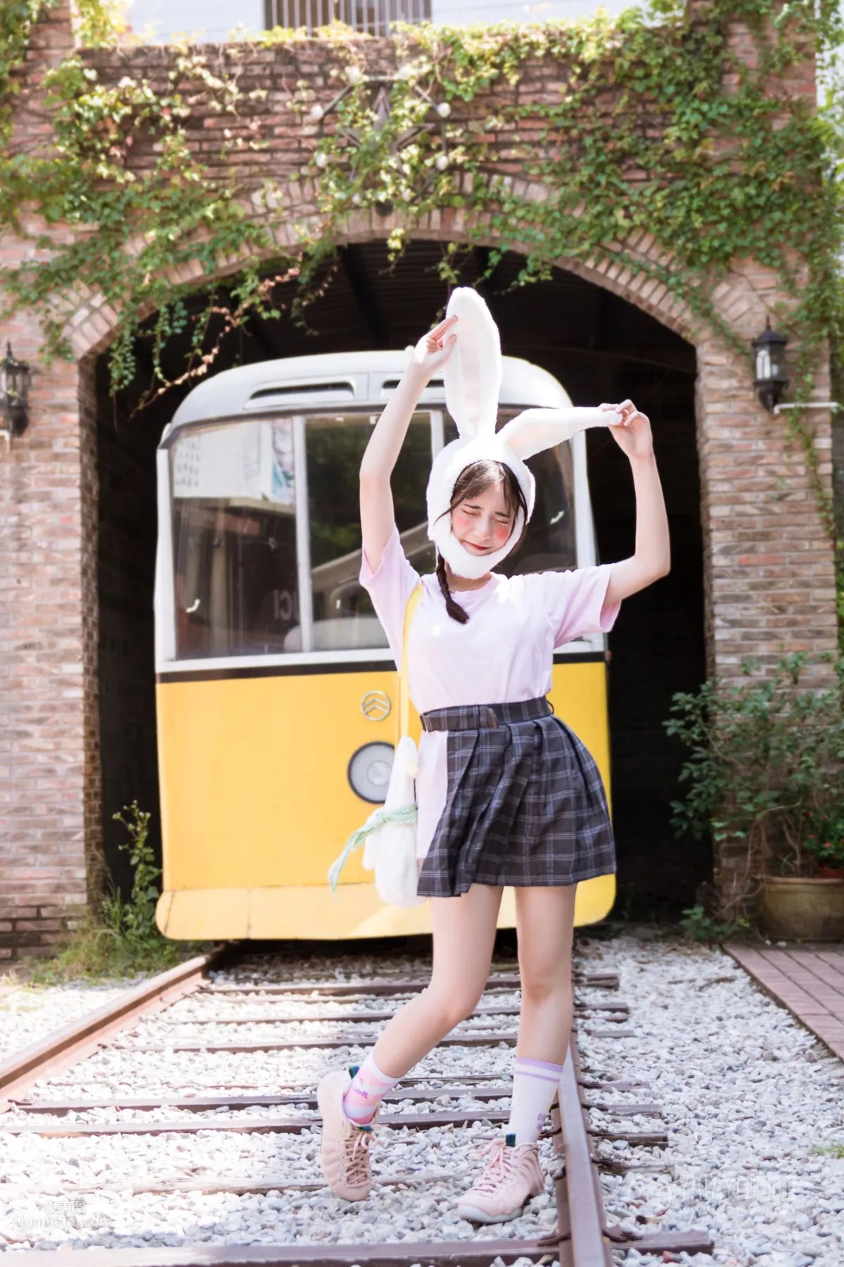 [YALAYI] 2019.04.20 No.251 Good Little Bunny, A Cheng photo 13