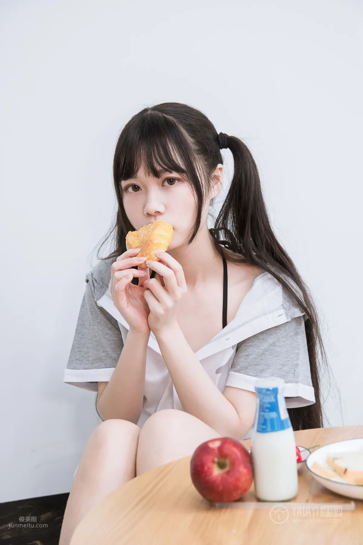 [YALAYI] 2019.03.02 No.201 Totoro Pajamas Xiao Liu photo 20