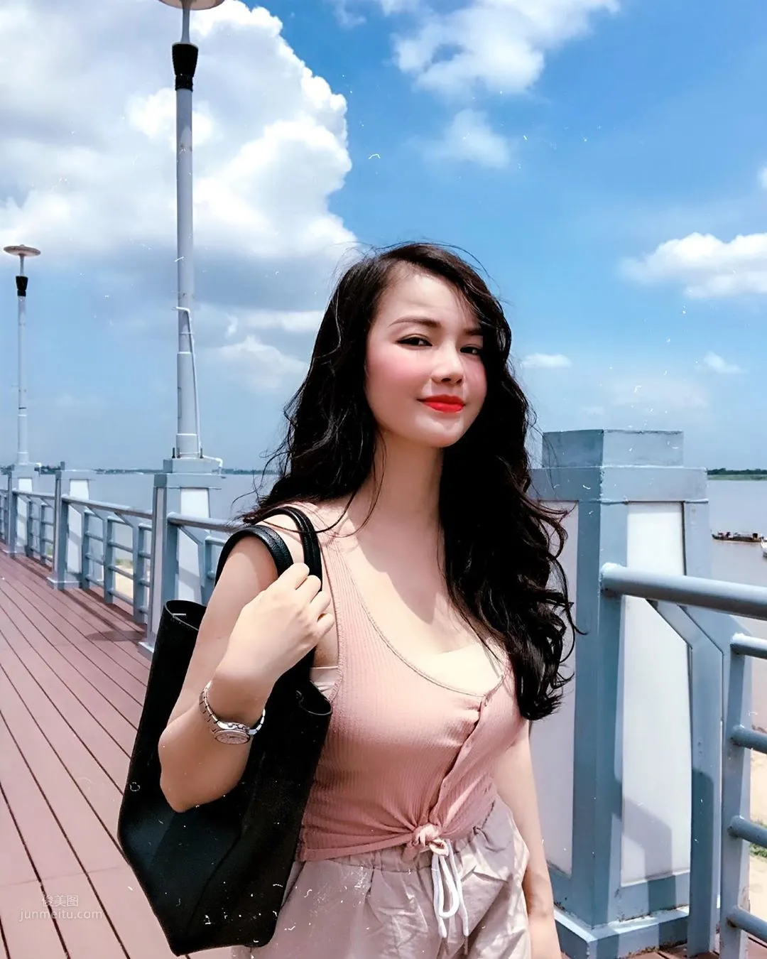 Nhung Pham - Vietnamese Girl Bust Specialist photo 11