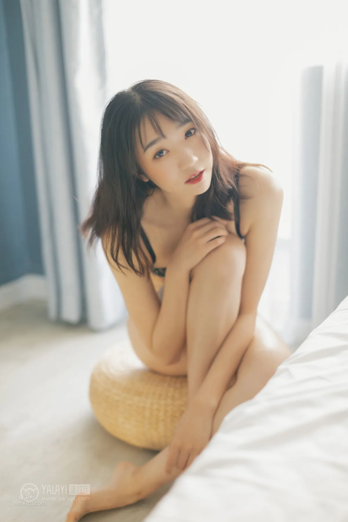 [YALAYI] 2019.06.24 No.318 Afternoon Time Nian Nian photo 35