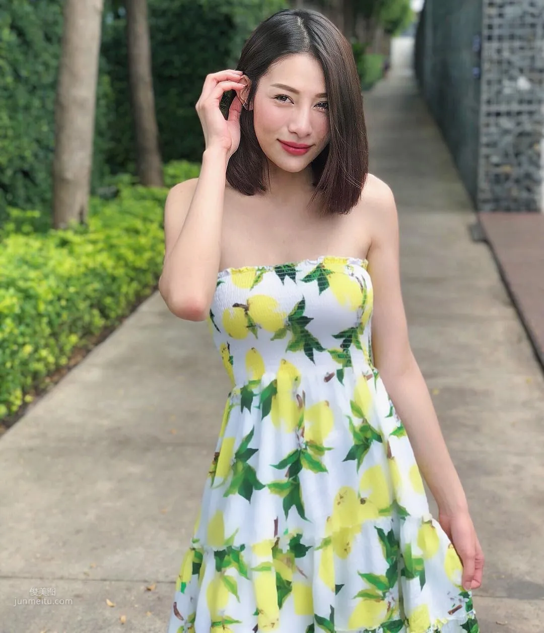 泰国正妹MONATCHA，甜美好身材狂吸50万粉丝_3