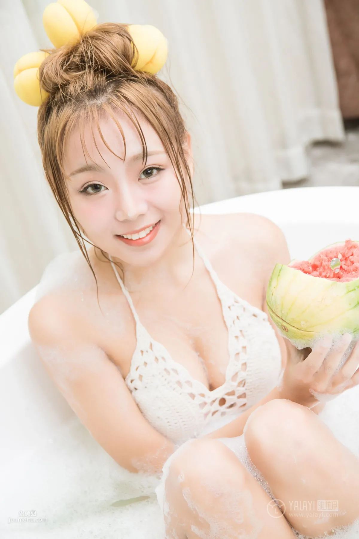 [YALAYI雅拉伊] 2018.09.26 No.352 蘿莉少女 泡泡浴 16