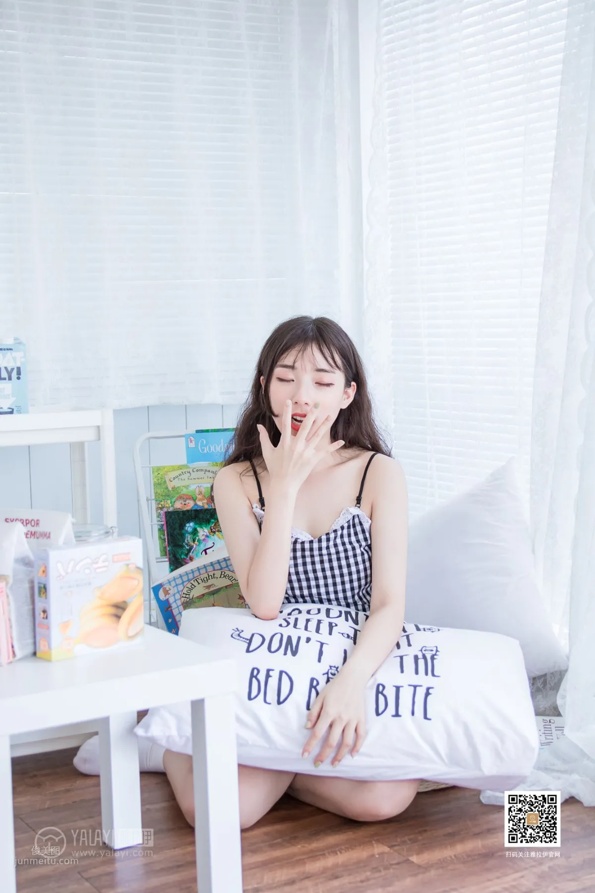 [YALAYI] 2019.08.14 No.369 A Pair of White Socks A Cheng photo 31