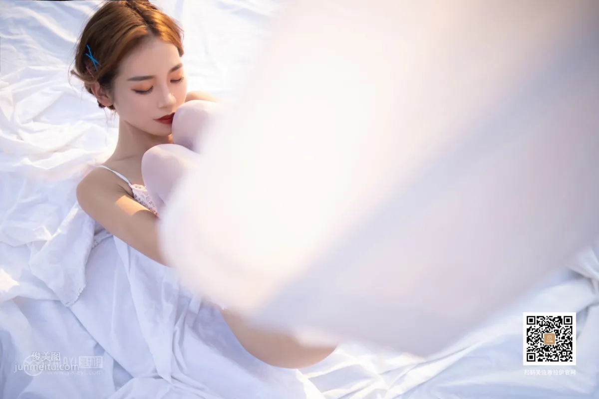 [YALAYI] 2019.08.17 Vol.378 Silk Words on the Rooftop photo 33
