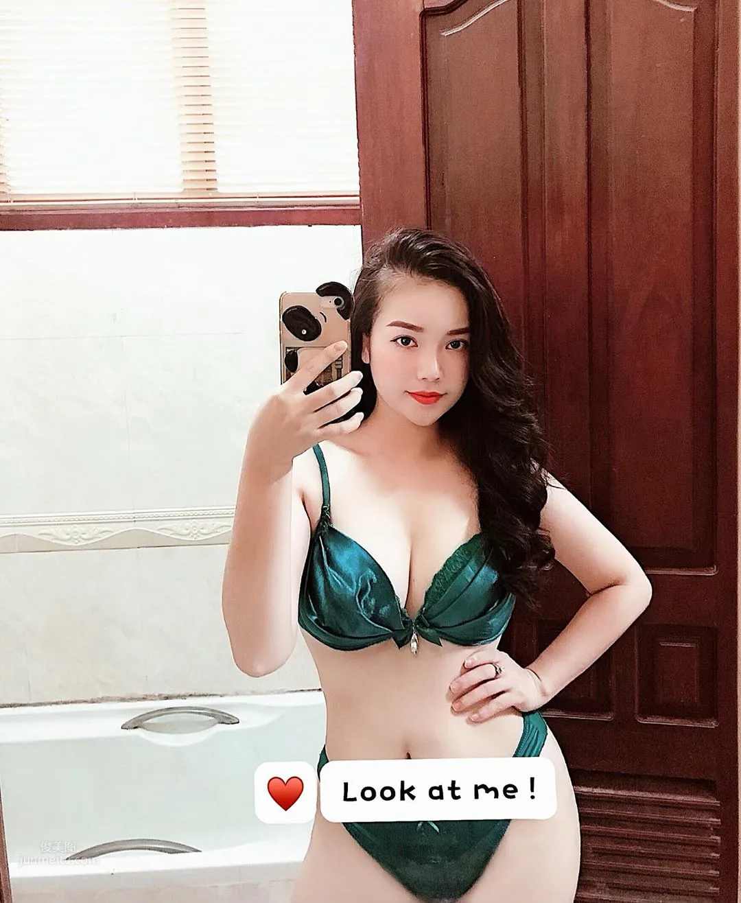 Nhung Pham - Vietnamese Girl Bust Specialist photo 17