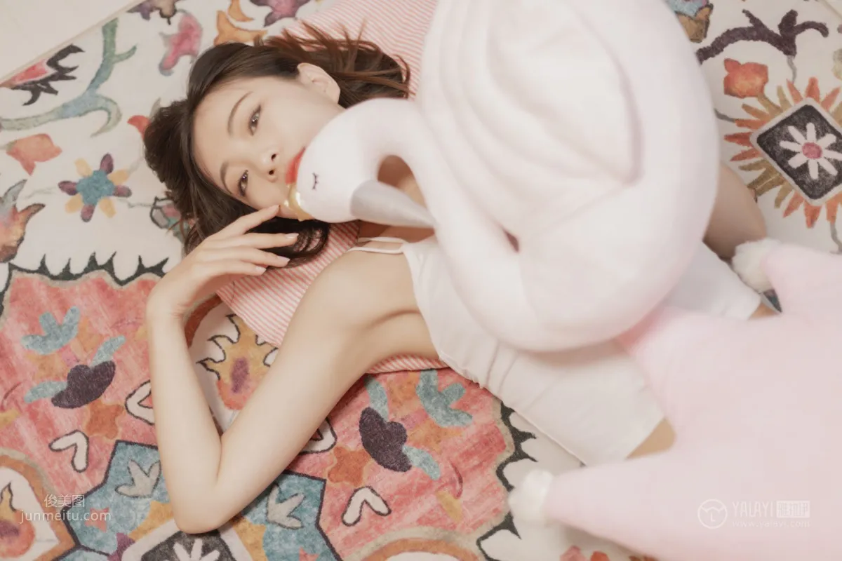 [YALAYI] 2019.07.03 Vol.327 Pink Love Season Gao Ruotong photo 14
