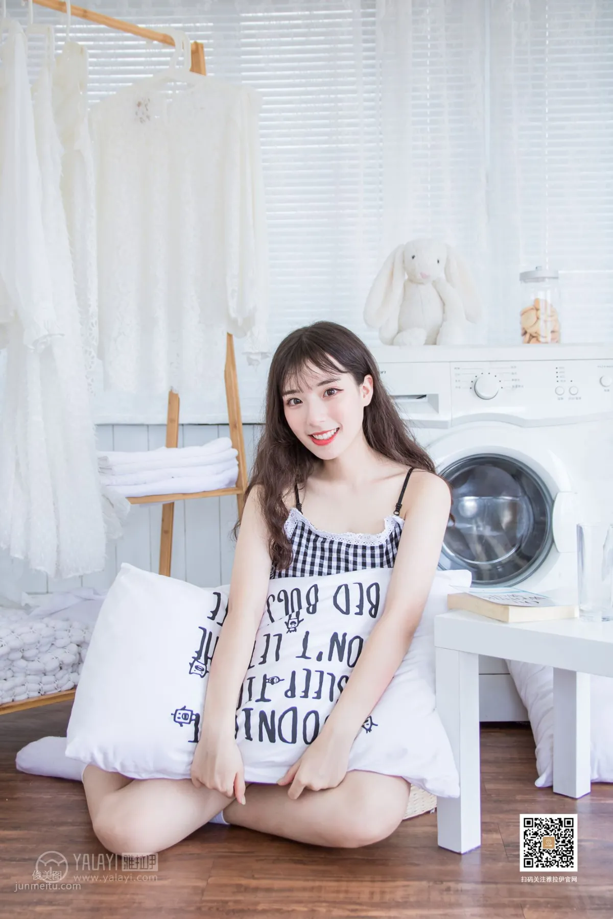 [YALAYI] 2019.08.14 No.369 A Pair of White Socks A Cheng photo 4