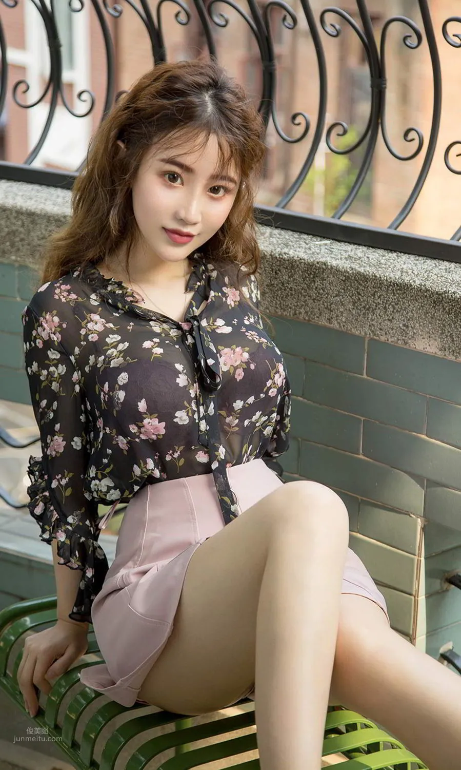Fei Yueying: Ugirls App photo 3