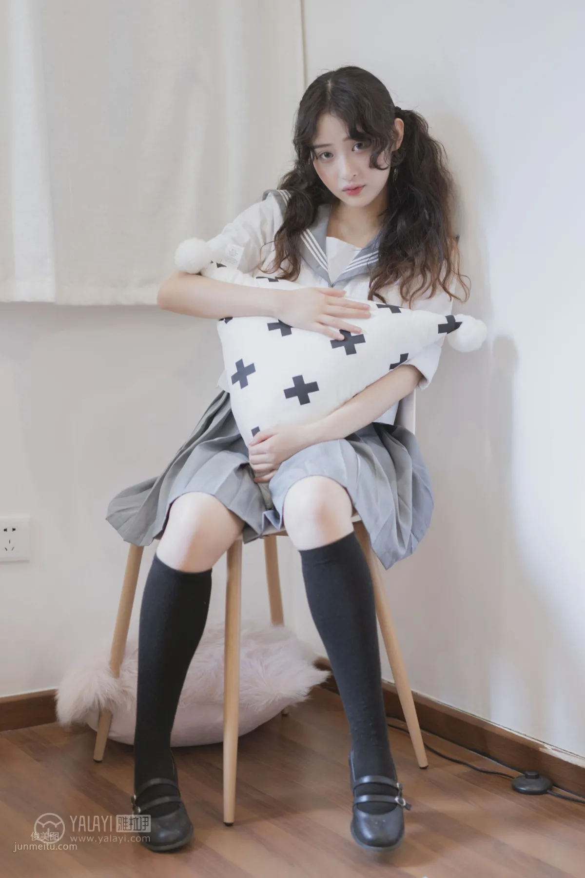[YALAYI] 2019.07.25 No.349 Pure Schoolgirl Xi Zi photo 19