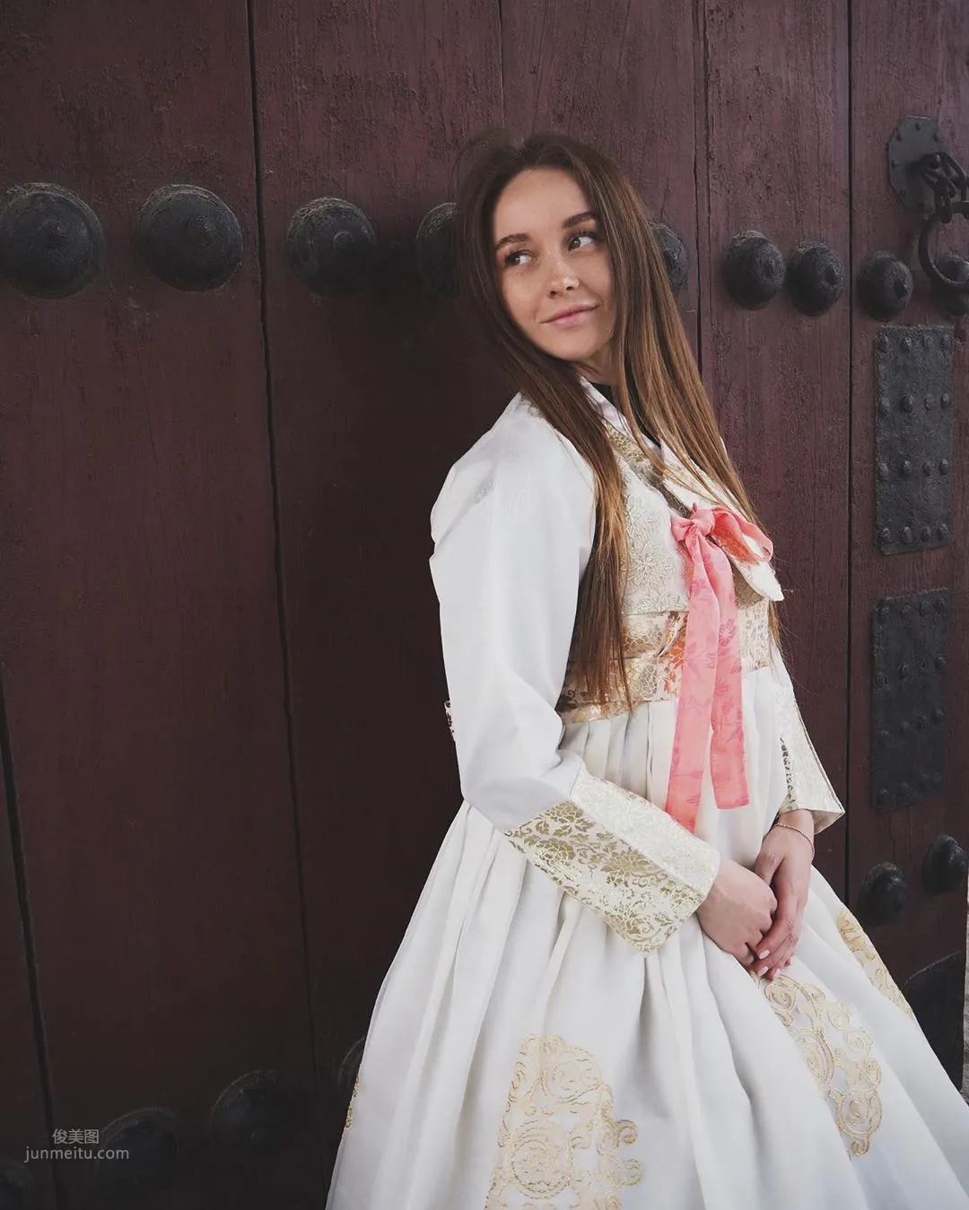 Different Taste Preferences? Russian Beauty with a Million Followers Olga photo 28
