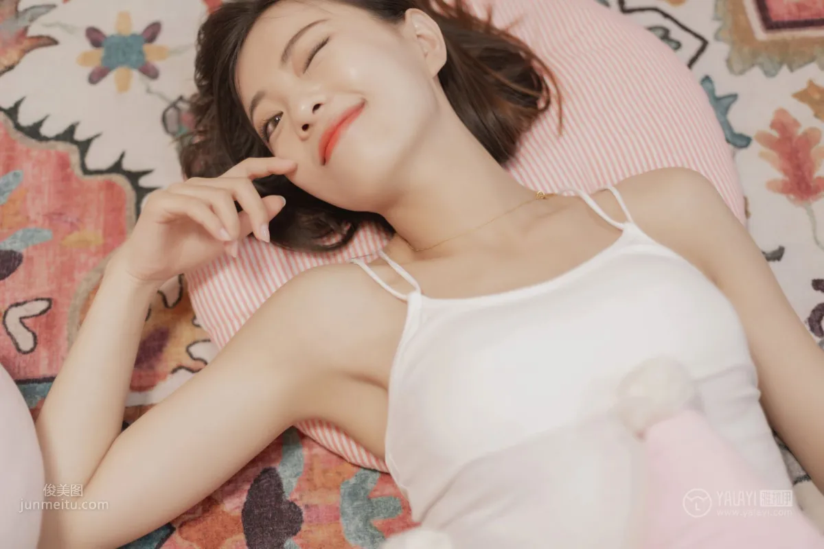 [YALAYI] 2019.07.03 Vol.327 Pink Love Season Gao Ruotong photo 17