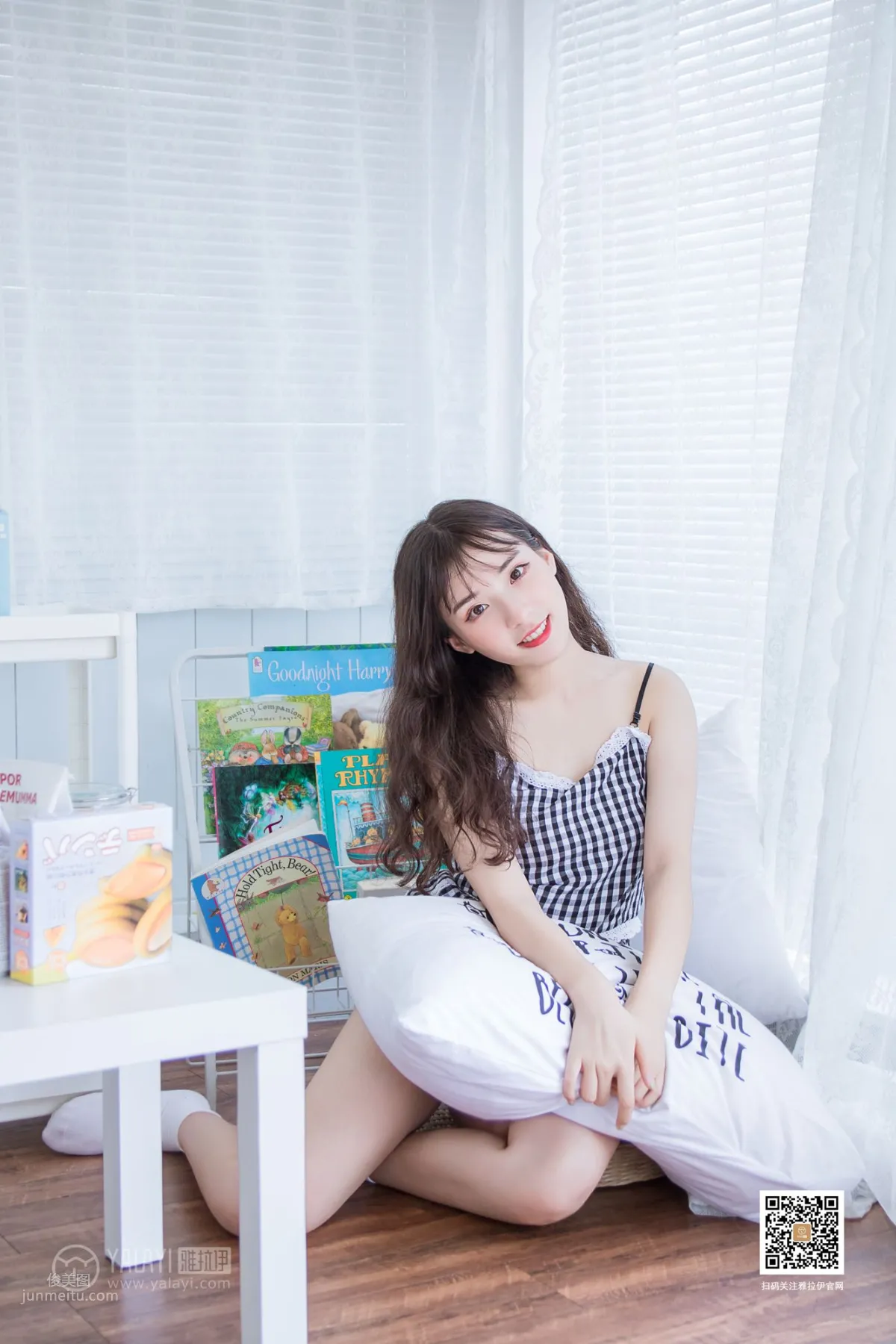 [YALAYI] 2019.08.14 No.369 A Pair of White Socks A Cheng photo 32
