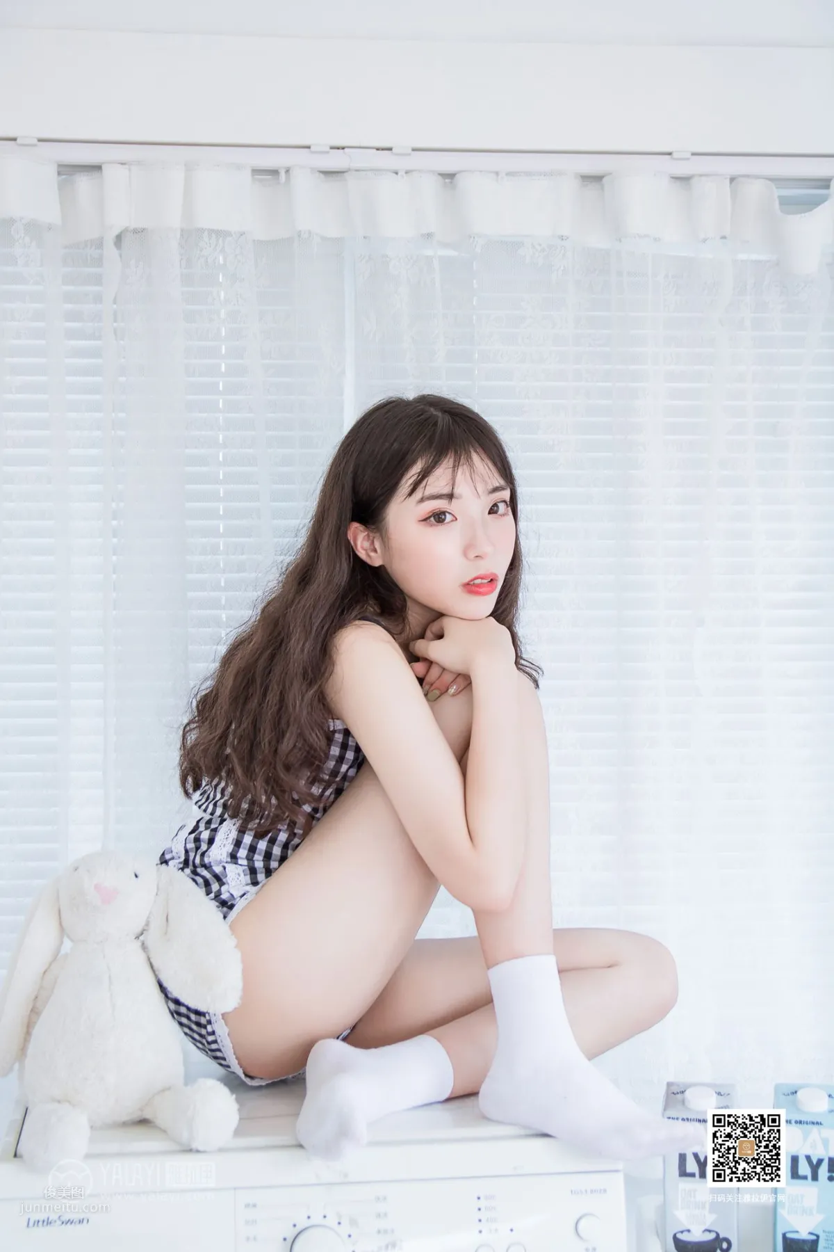 [YALAYI] 2019.08.14 No.369 A Pair of White Socks A Cheng photo 22