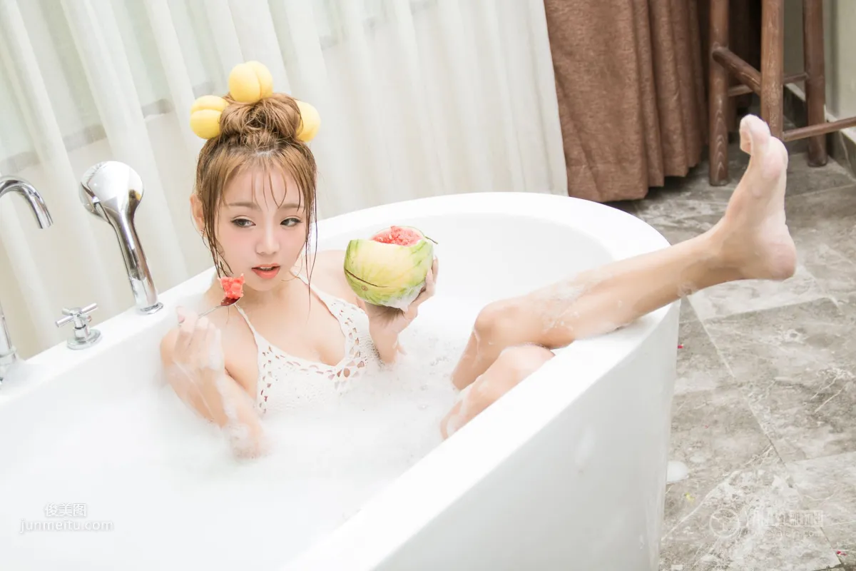 [YALAYI雅拉伊] 2018.09.26 No.352 蘿莉少女 泡泡浴 17