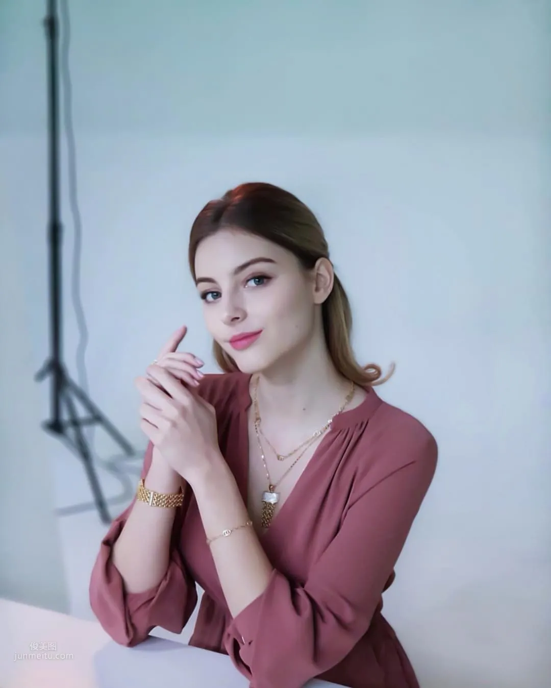 Beautiful New World, Another Belarusian Beauty Marina Bondarko photo 6