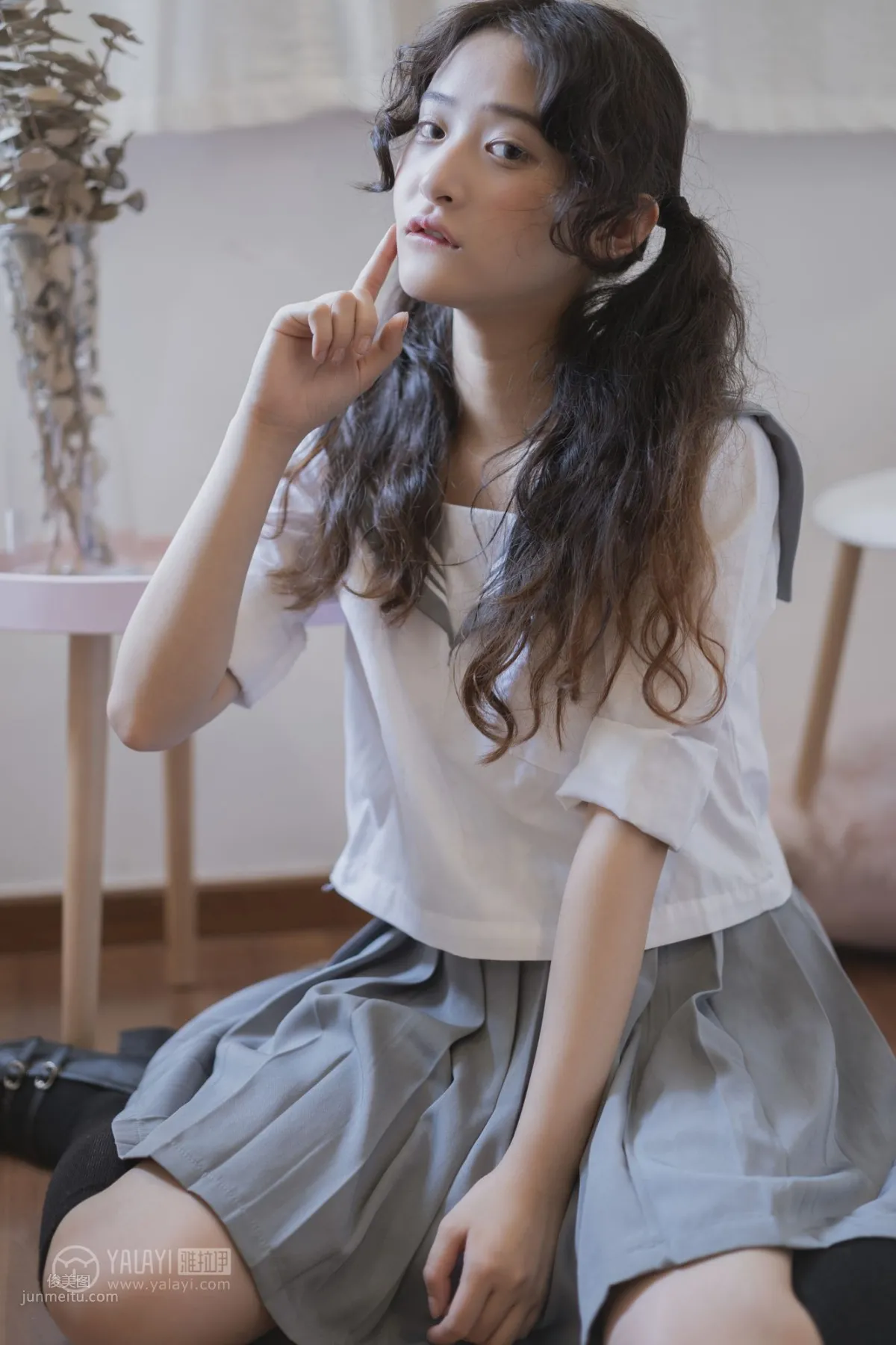 [YALAYI] 2019.07.25 No.349 Pure Schoolgirl Xi Zi photo 27